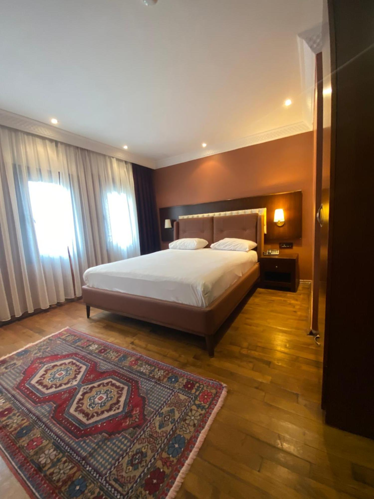 Mangana Konak Hotel Istanbul Bagian luar foto