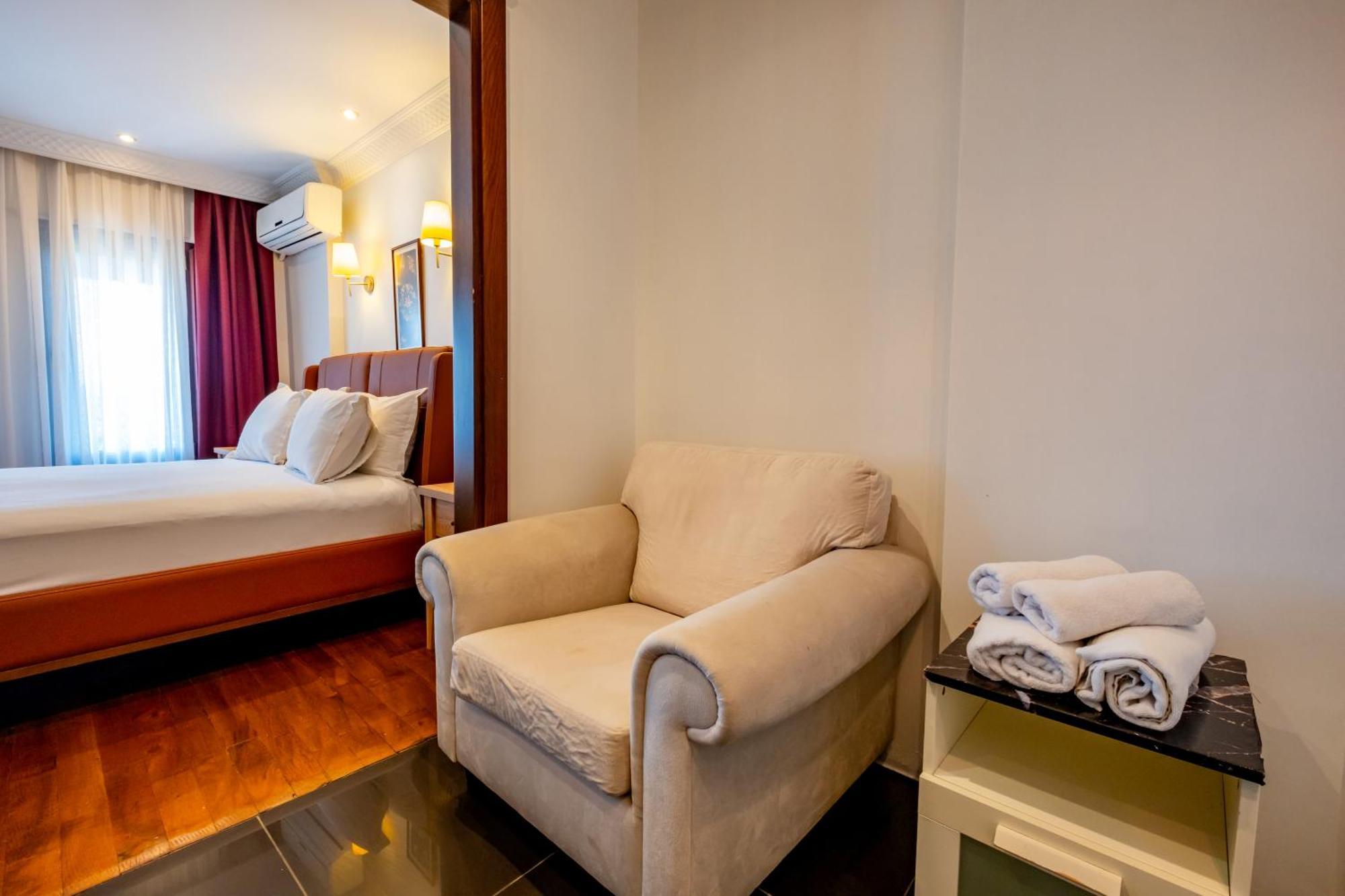 Mangana Konak Hotel Istanbul Bagian luar foto