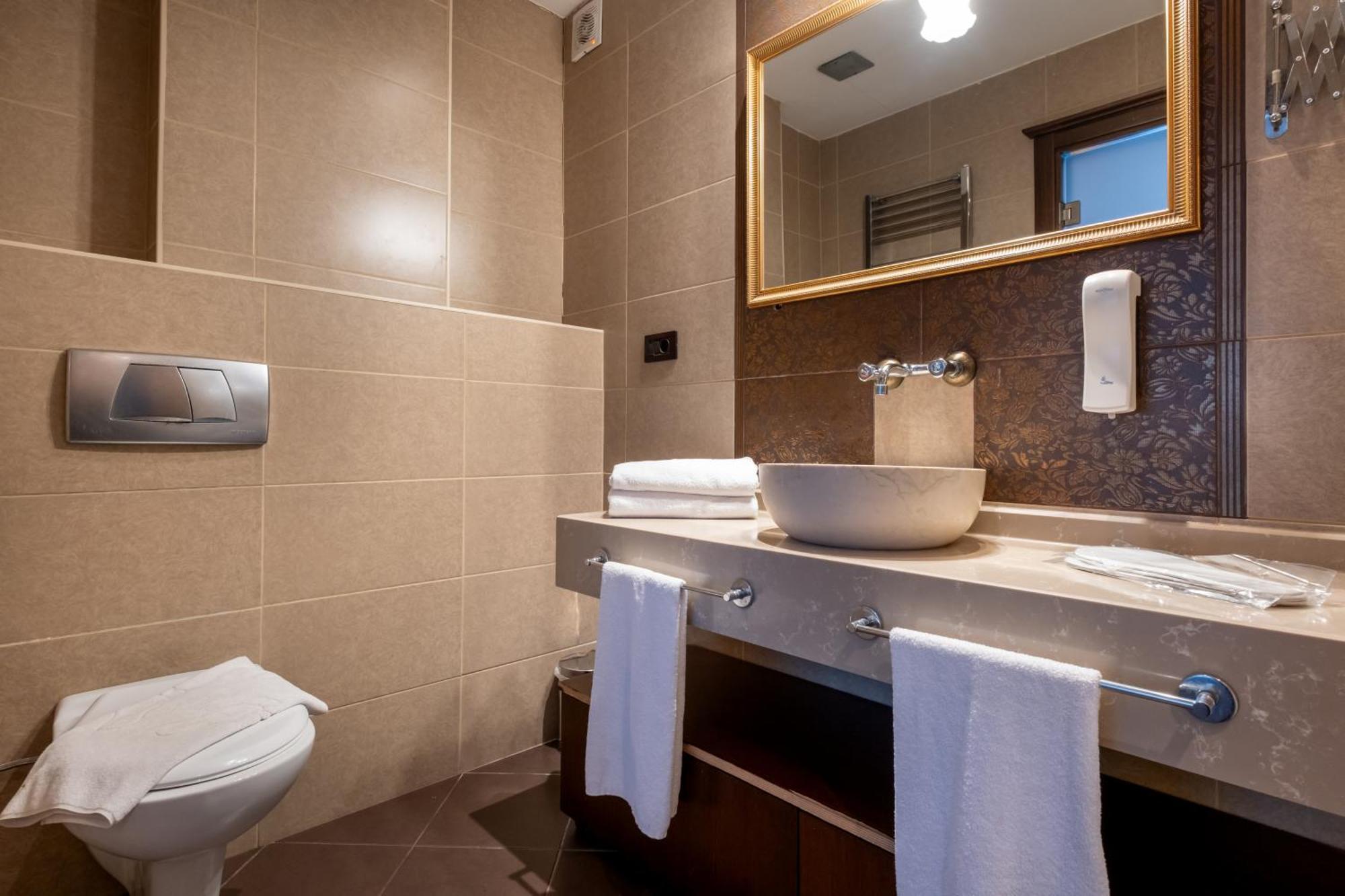 Mangana Konak Hotel Istanbul Bagian luar foto