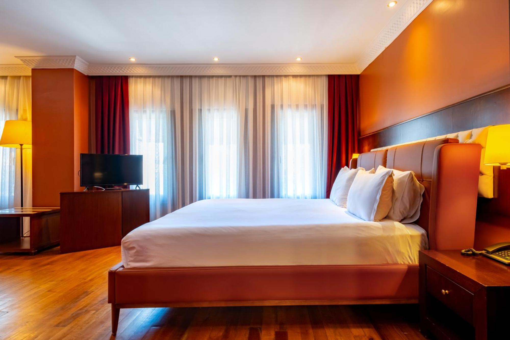 Mangana Konak Hotel Istanbul Bagian luar foto