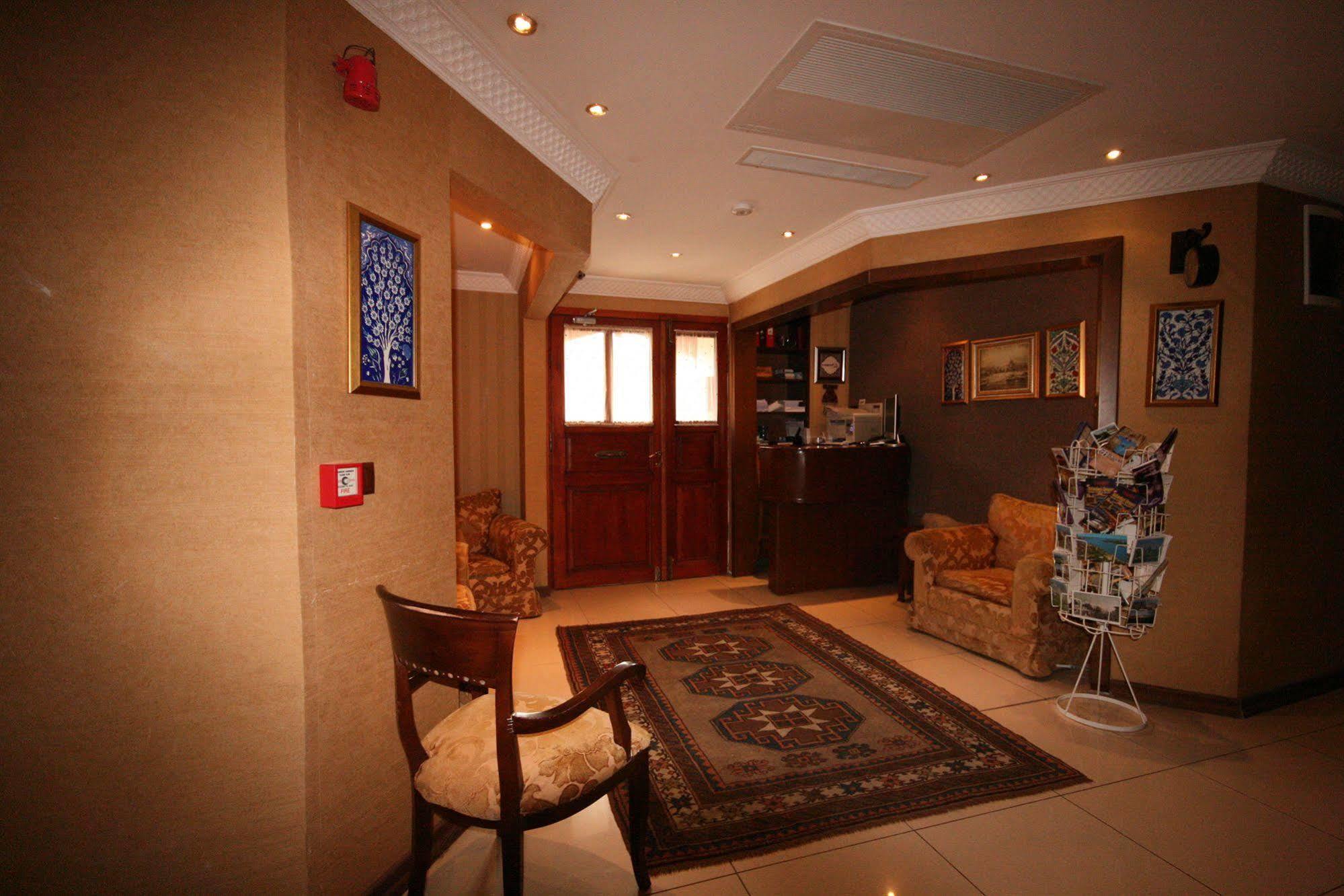 Mangana Konak Hotel Istanbul Bagian luar foto